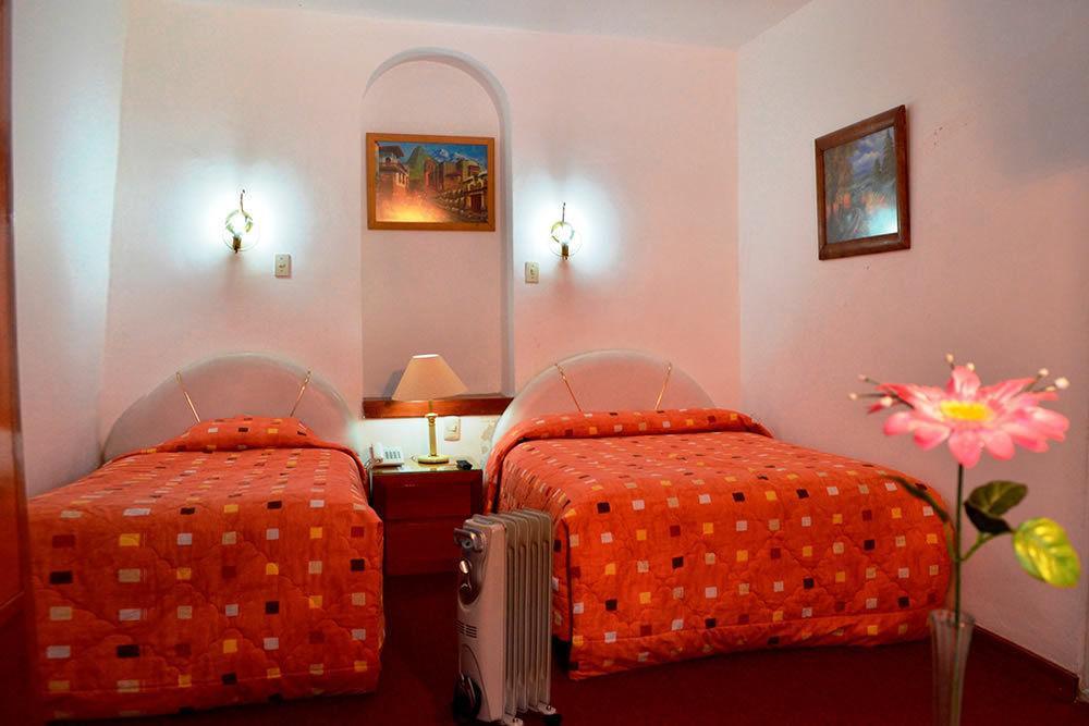 Garcilaso Ii Hotel